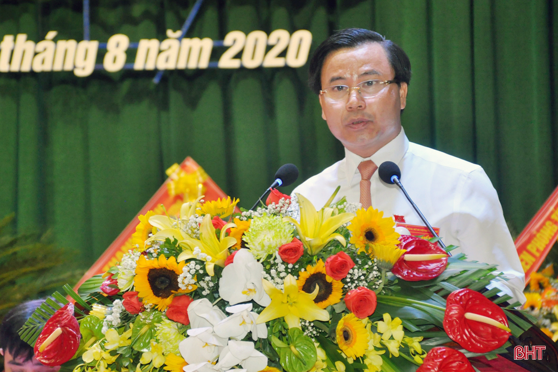 38 đồng chí được bầu vào Ban Chấp hành Đảng bộ huyện Hương Khê nhiệm kỳ 2020 - 2025
