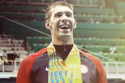 cu dan mang phat sot vi nhung hcv olympic cua michael phelps