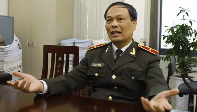 bo cong an se de xuat dieu chinh neu phat den vang nhu den do bat cap