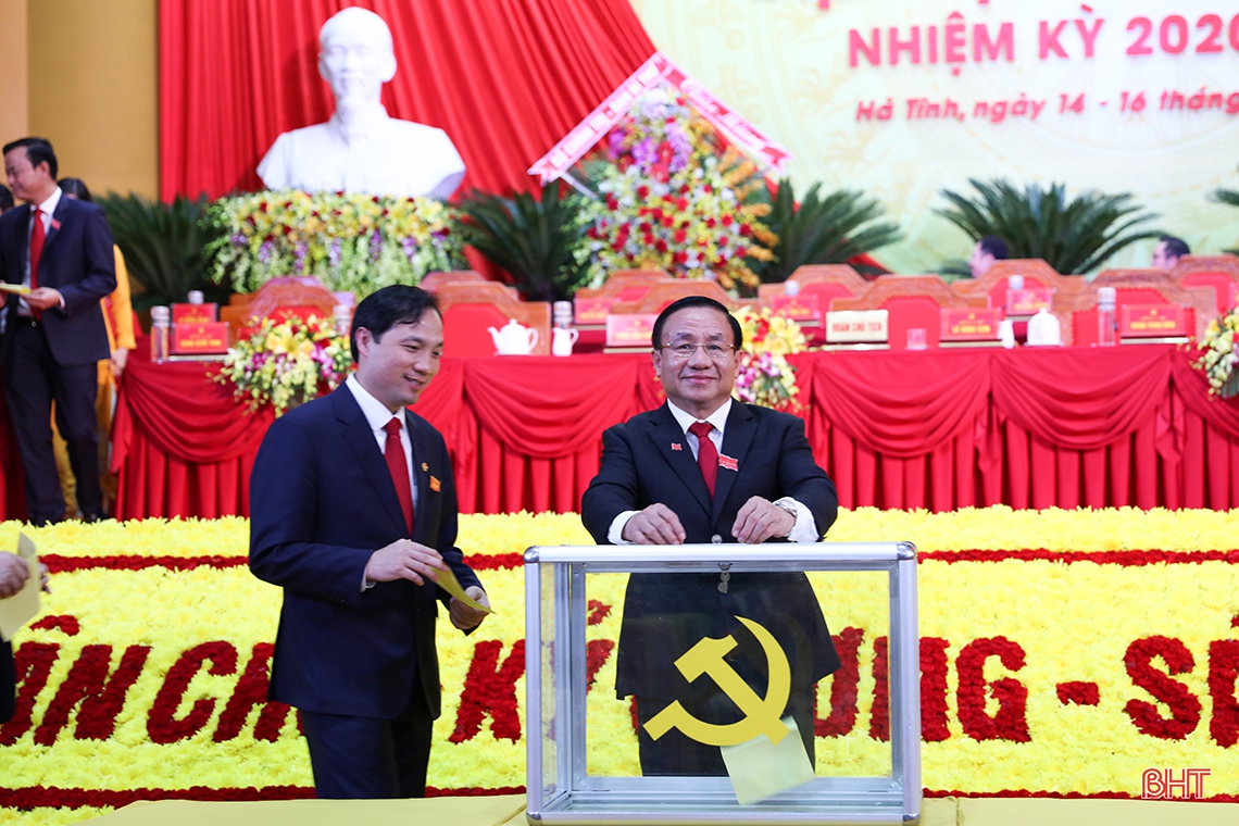 Bầu Ban Chấp hành Đảng bộ Hà Tĩnh lần thứ XIX nhiệm kỳ 2020 - 2025