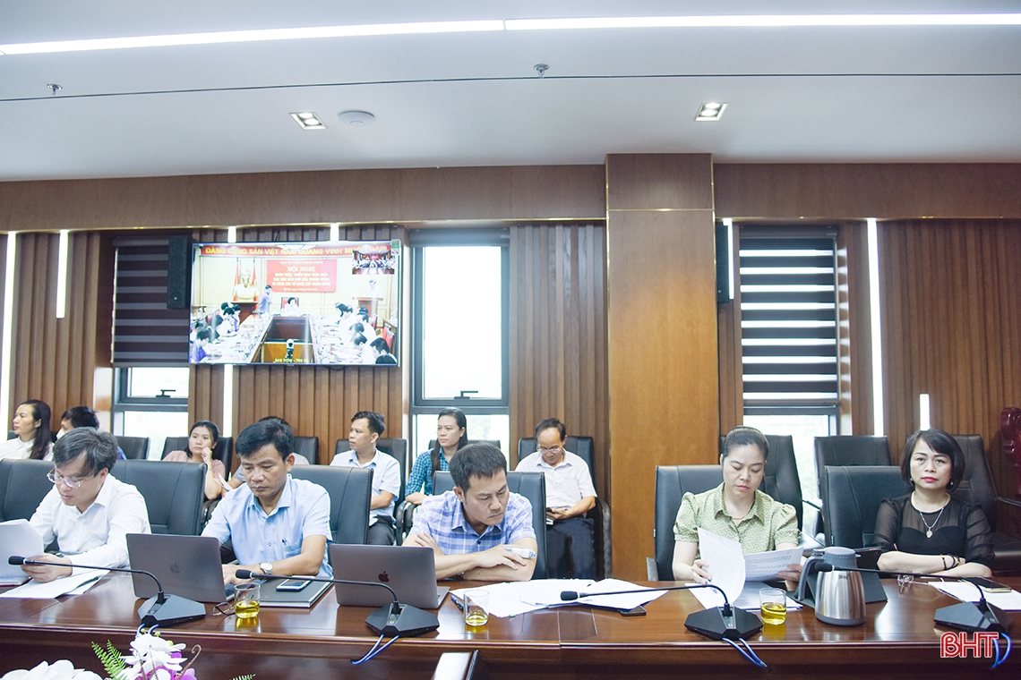 Hà Tĩnh nghiêm túc quán triệt, triển khai các văn bản mới của trung ương về công tác tổ chức xây dựng Đảng