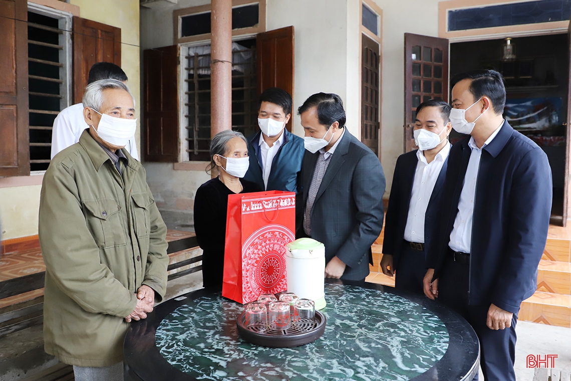 Khai trương nhà văn hóa cộng đồng - ngôi nhà trí tuệ tại Cẩm Xuyên và Thạch Hà