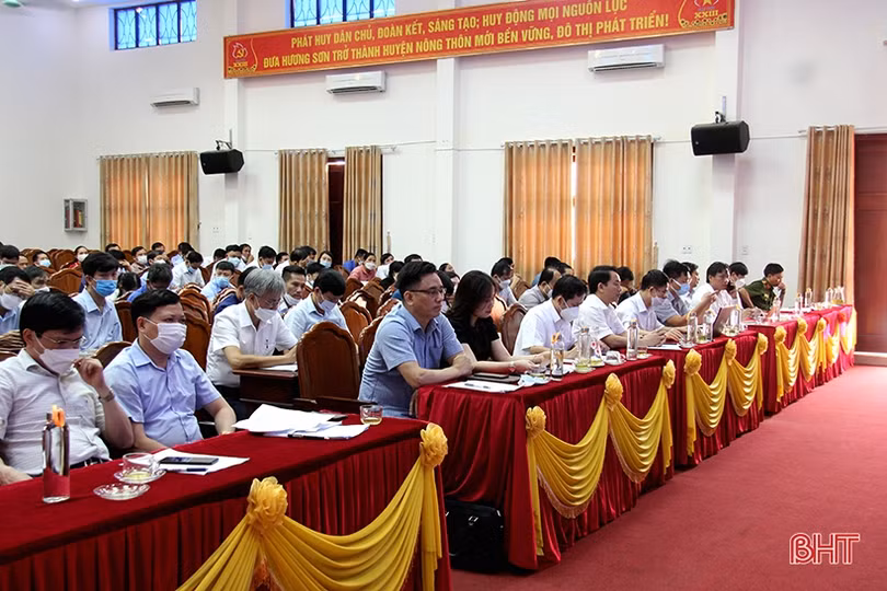 Tiếp tục phát huy có hiệu quả quy chế dân chủ cơ sở ở Hương Sơn