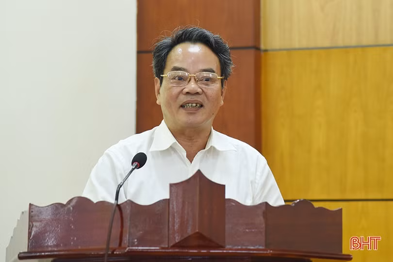 Phát huy vai trò của người đứng đầu trong thực hiện quy chế dân chủ cơ sở