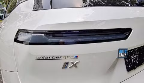 Xe điện BMW IX 2022 bất ngờ xuất hiện tại Việt Nam