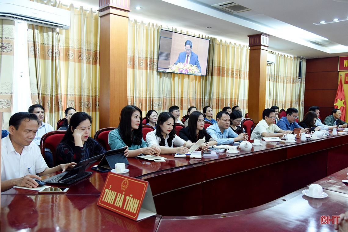 Quán triệt 3 nhiệm vụ trọng tâm, 3 giải pháp đột phá trong xây dựng Đảng
