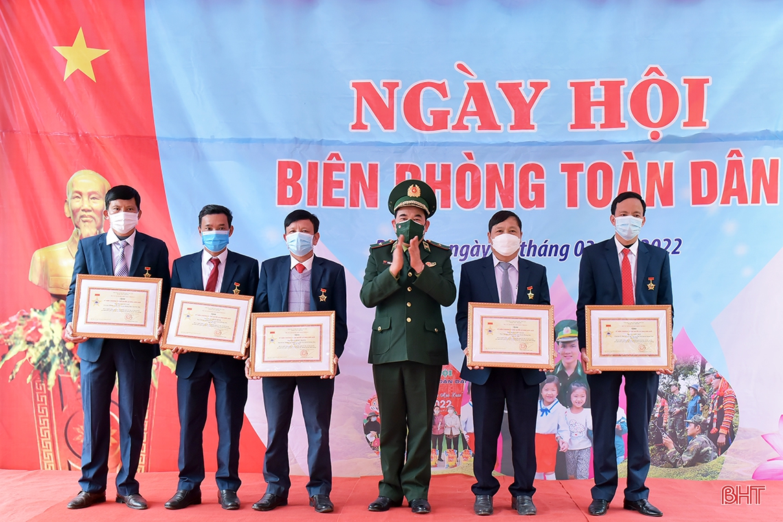 Ngày hội biên phòng toàn dân ở miền biên giới Hà Tĩnh