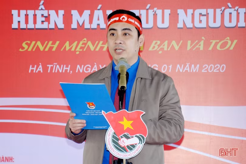 Hà Tĩnh tổ chức chương trình “Chủ nhật đỏ”, tiếp nhận 412 đơn vị máu