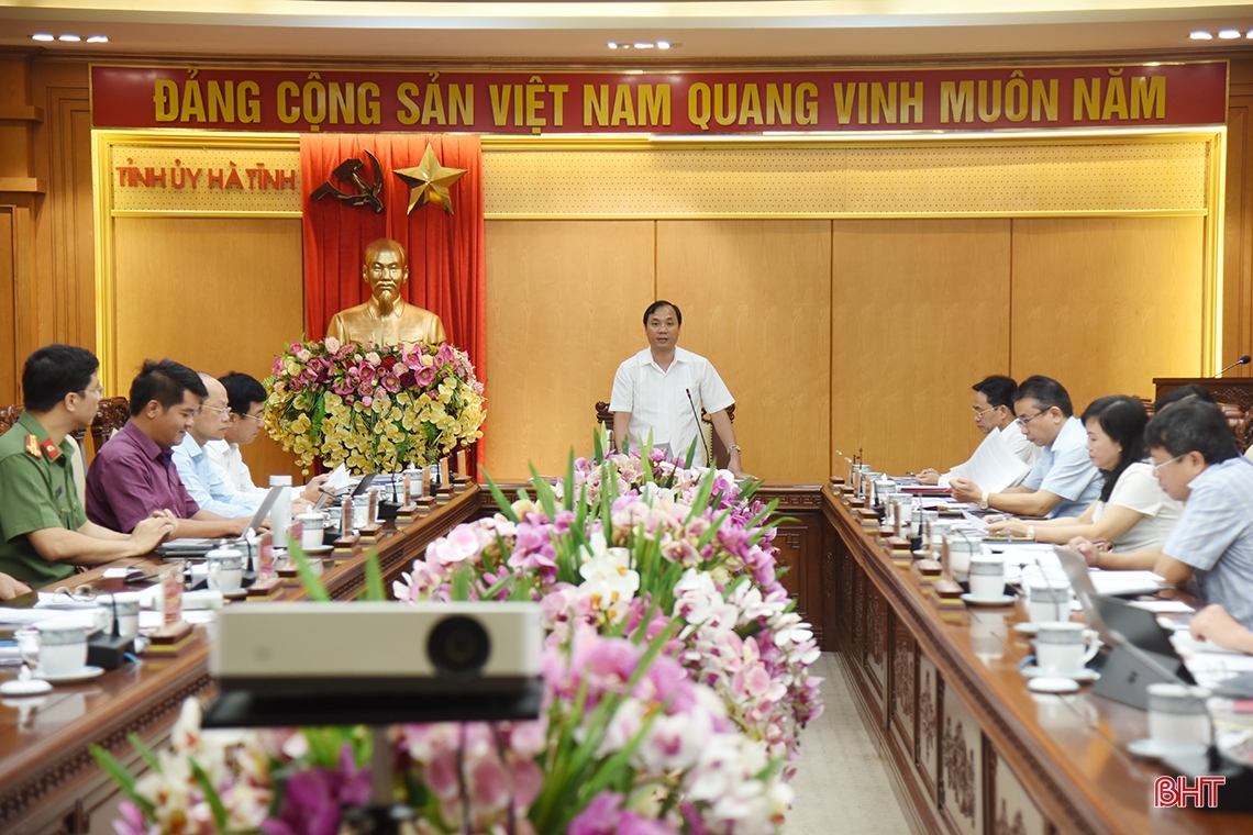 Tập trung lãnh đạo, chỉ đạo, nỗ lực đạt cao nhất các chỉ tiêu, nhiệm vụ phát triển kinh tế - xã hội