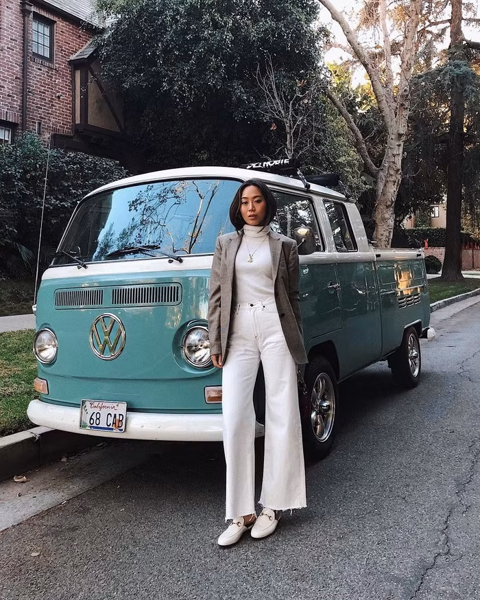 bien tau trang phuc don gian cho set do dong an tuong het xay