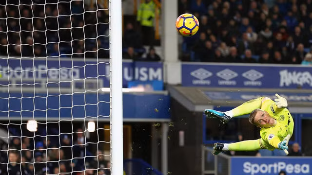 martial va lingard lap sieu pham m u tro lai vi tri thu hai