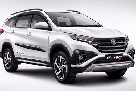 toyota rush 2018 tieu fortuner gia tu 17 800 usd