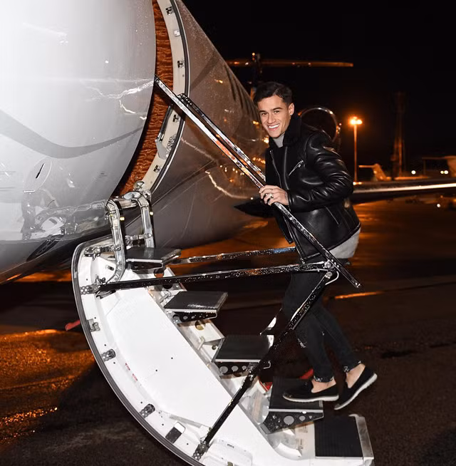barca hoan tat thuong vu coutinho voi gia ky luc
