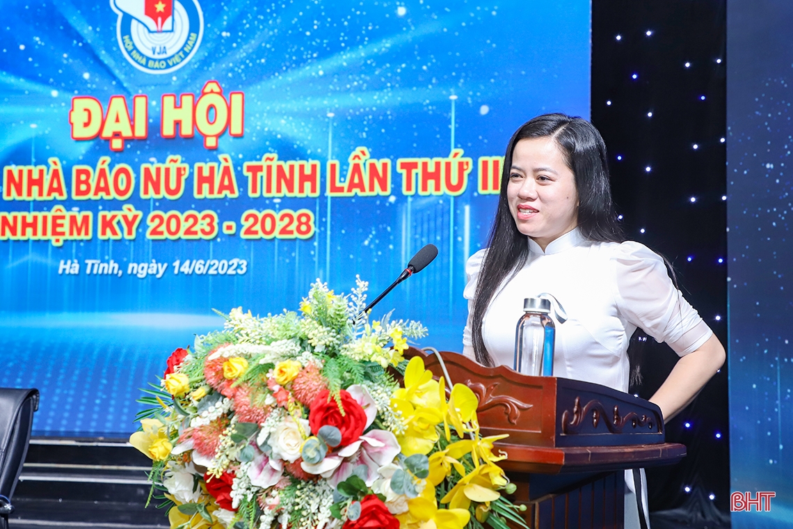 Nhà báo nữ Hà Tĩnh phát huy vai trò cầu nối giữa hệ thống chính trị và Nhân dân
