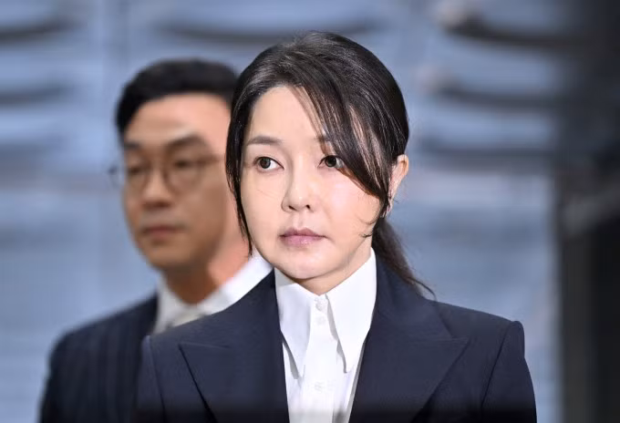 Cựu đệ nhất phu nhân Hàn Quốc Kim Keon-hee tại Seoul hồi tháng 8/2025. Ảnh: Reuters