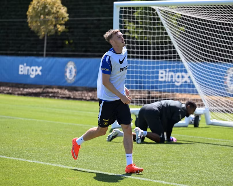 Cole Palmer trong buổi tập của Chelsea ở trung tâm huấn luyện Cobham, Surrey, Anh ngày 21/7/2026. Ảnh: Chelsea