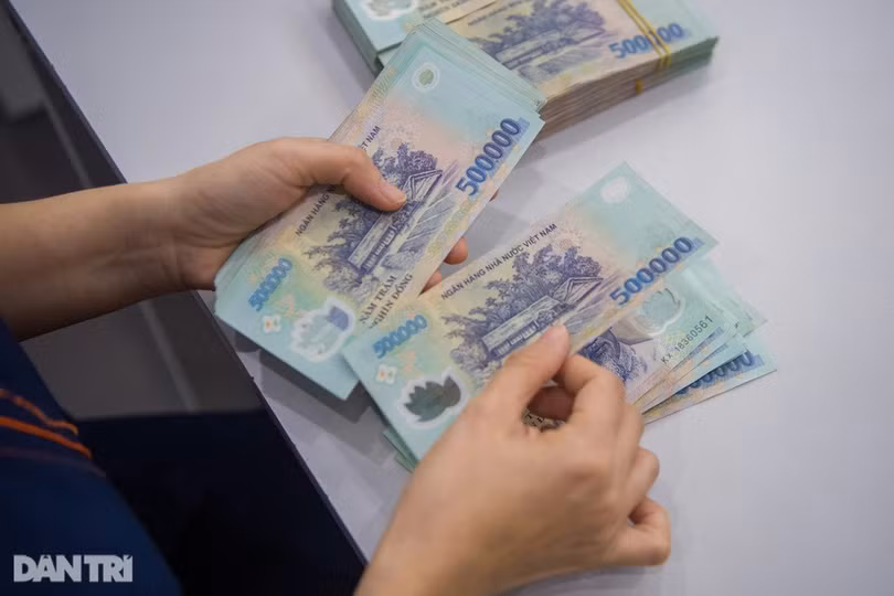 Giảm thuế giá trị gia tăng đối với các nhóm hàng hóa, dịch vụ đang áp dụng mức thuế suất 10% (Ảnh: Mạnh Quân).