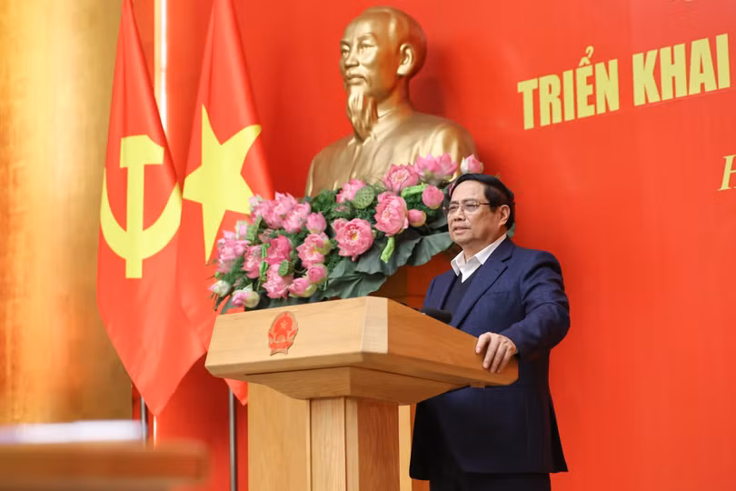 Cùng với phân tích nguyên nhân của những kết quả đạt được và những hạn chế cần khắc phục, những việc cần làm tốt hơn trong thời gian tới, Thủ tướng nhấn mạnh những bài học kinh nghiệm quan trọng - Ảnh: VGP/Nhật Bắc