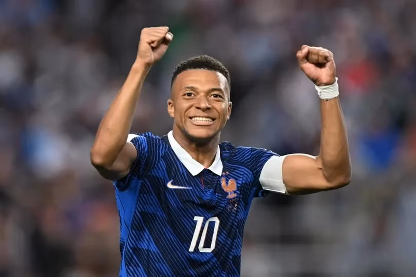 kylian-mbappe-10-france-celebrates-1090306794988f87-1782183817984.jpg
