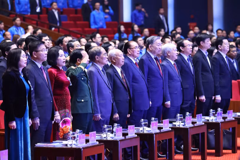 cac-dc-lanh-dao-du-dh-17344913912041246986338.jpg
