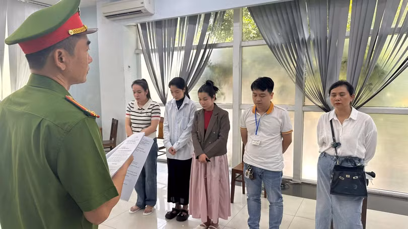 phong-kham-17526291117821023499828.jpg
