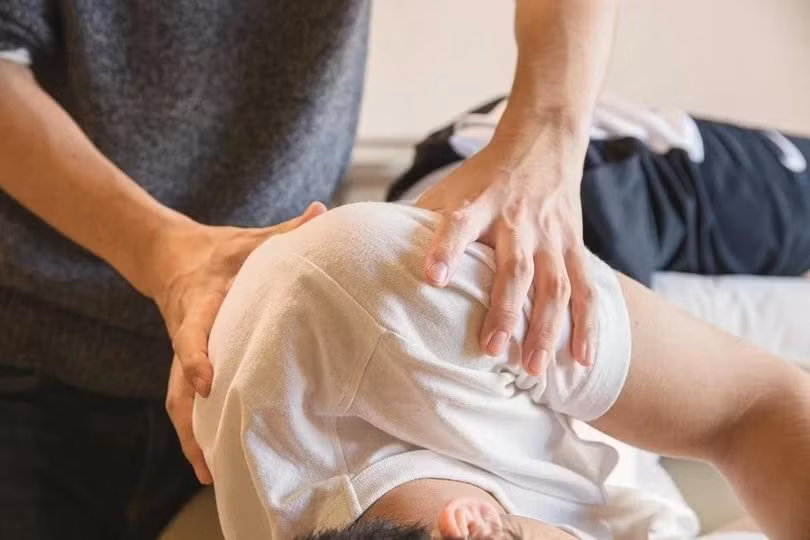 Người bị rung nhĩ có nguy cơ cao bị đột quỵ. Ảnh: Pexels.