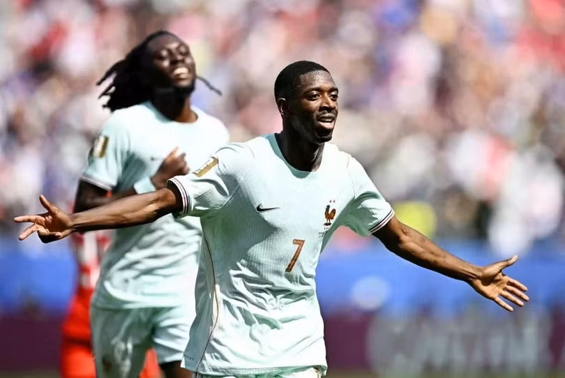 Dembele lập hat-trick trong 31 phút, mở đường cho chiến thắng 4-1 của tuyển Pháp trước Na Uy.