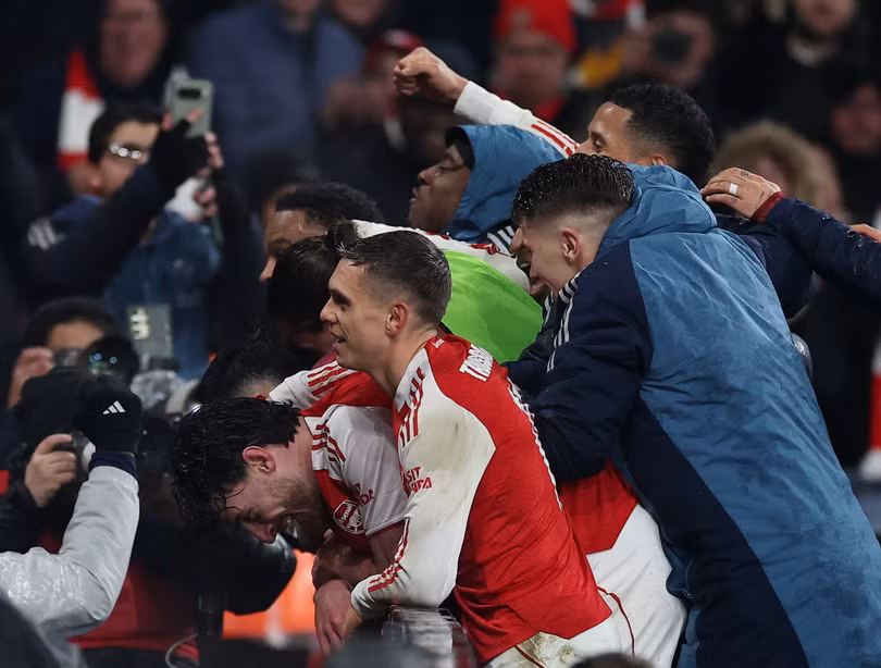 Arsenal thắng Chelsea 1-0 ở bán kết lượt về Carabao Cup.