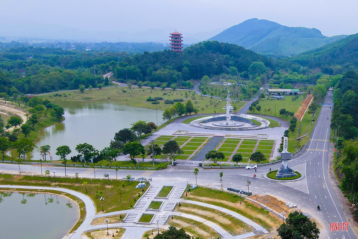 Quần thể Khu di tích Ngã ba Đồng Lộc