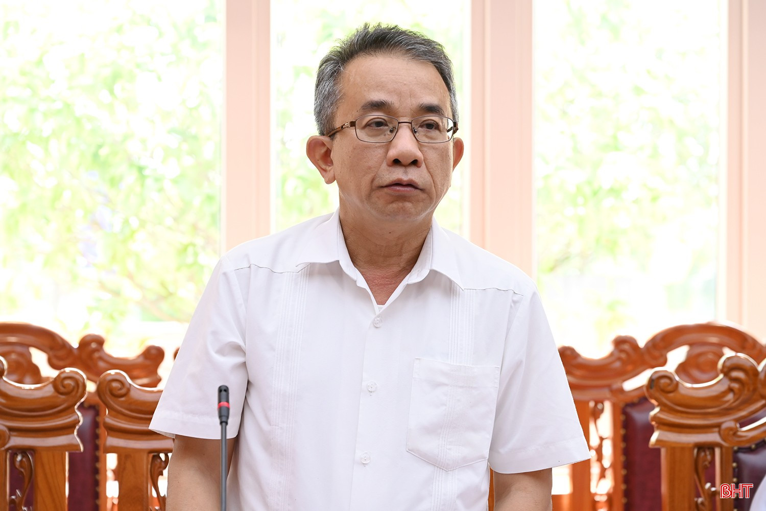 Chủ nhiệm UBKT Tỉnh ủy Hà Văn Trọng góp ý các nội dung.