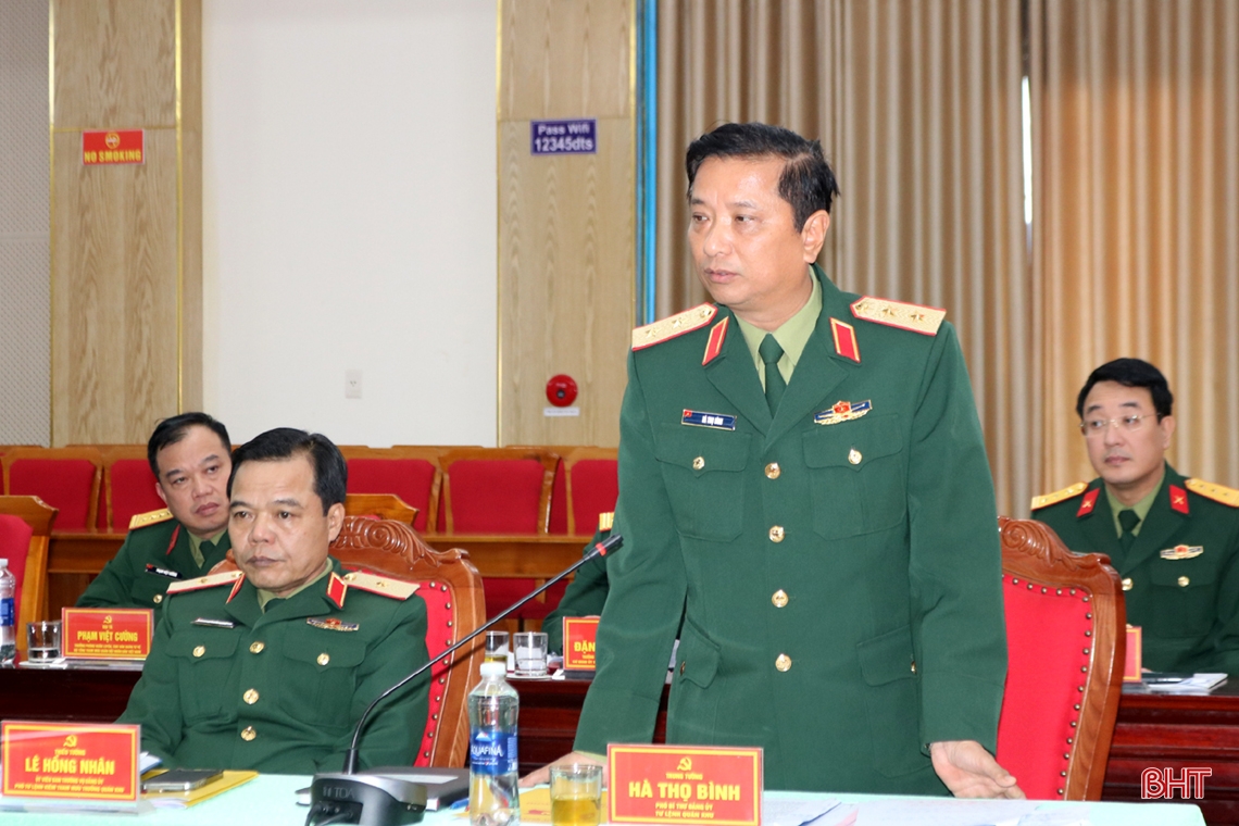Bí thư Tỉnh ủy Hà Tĩnh dự hội nghị ra nghị quyết năm 2024 của Đảng ủy Quân khu 4
