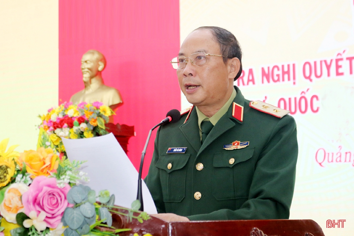 Bí thư Tỉnh ủy Hà Tĩnh dự hội nghị ra nghị quyết năm 2024 của Đảng ủy Quân khu 4