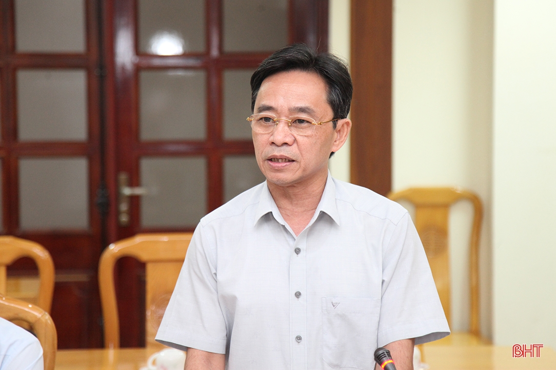 Tập trung tháo gỡ khó khăn, vướng mắc về đất đai và tiến độ thực hiện các dự án đầu tư ở Hà Tĩnh