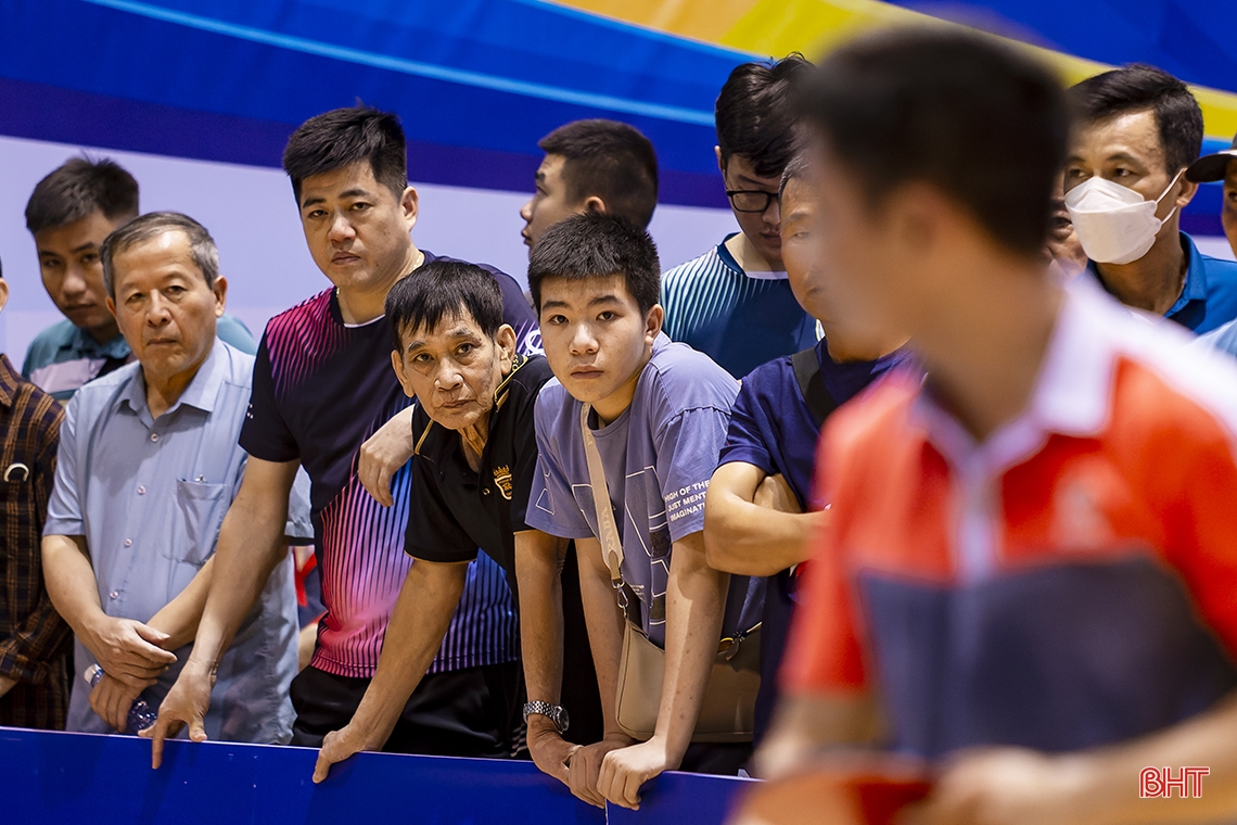 Những khoảnh khắc ấn tượng tại Giải Bóng bàn Báo Hà Tĩnh mở rộng
