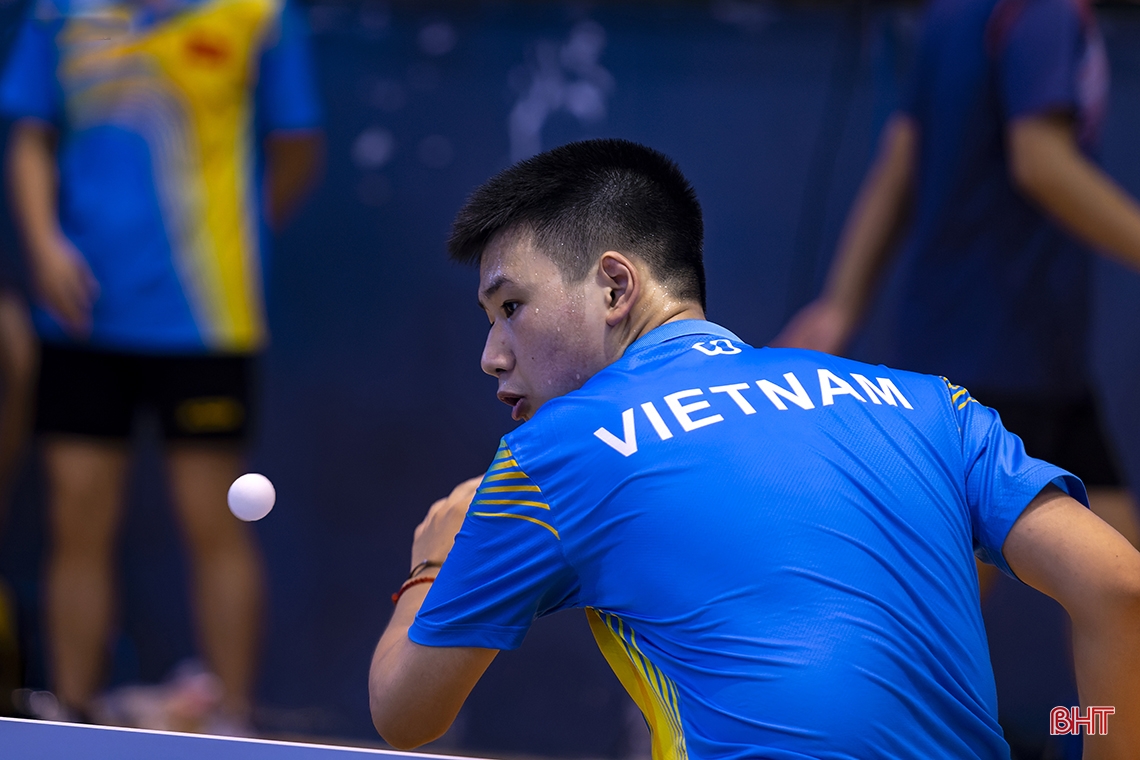 Những khoảnh khắc ấn tượng tại Giải Bóng bàn Báo Hà Tĩnh mở rộng