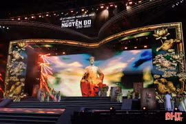  Chữ “tâm” sáng mãi muôn đời...
