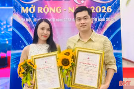 “Cặp đôi vàng” của nhà hát Hà Tĩnh chia sẻ bí quyết giữ lửa nghệ thuật, hạnh phúc gia đình