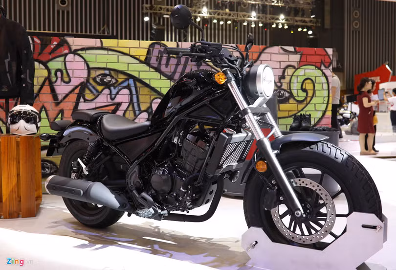 Loạt xe máy dưới 400 cc đáng chơi dịp Tết