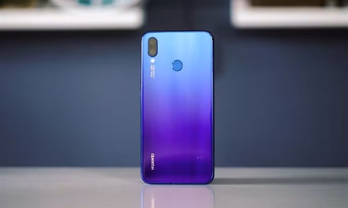 5 smartphone thiết kế hấp dẫn tầm giá 6 triệu đồng