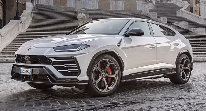 Bạn có thể thuê Lamborghini với giá 1.300 USD/ngày