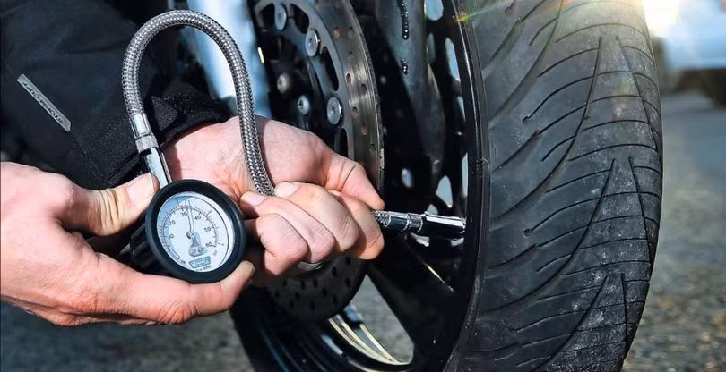 Chăm sóc xe máy sẵn sàng chơi Tết như thế nào?