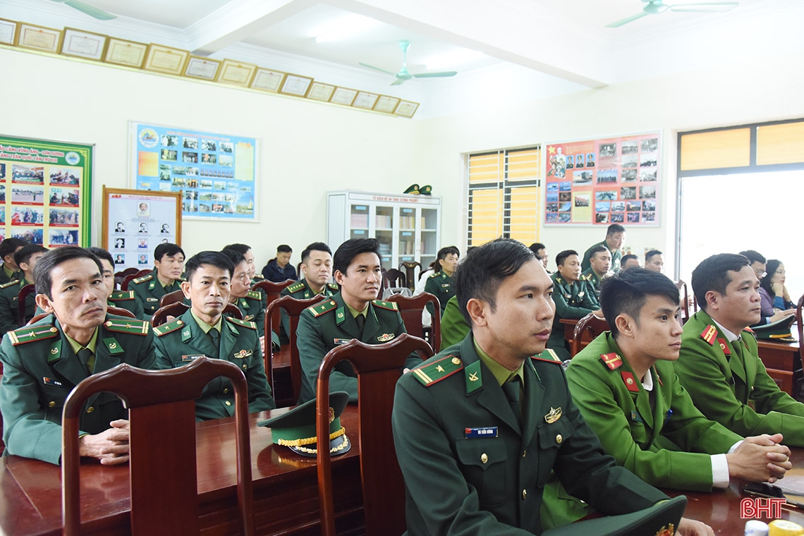 Lãnh đạo tỉnh kiểm tra công tác trực sẵn sàng chiến đấu và chúc tết lực lượng vũ trang ở Kỳ Anh