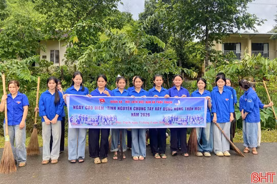 Tuổi trẻ Hà Tĩnh đồng loạt ra quân Ngày cao điểm chung tay xây dựng nông thôn mới