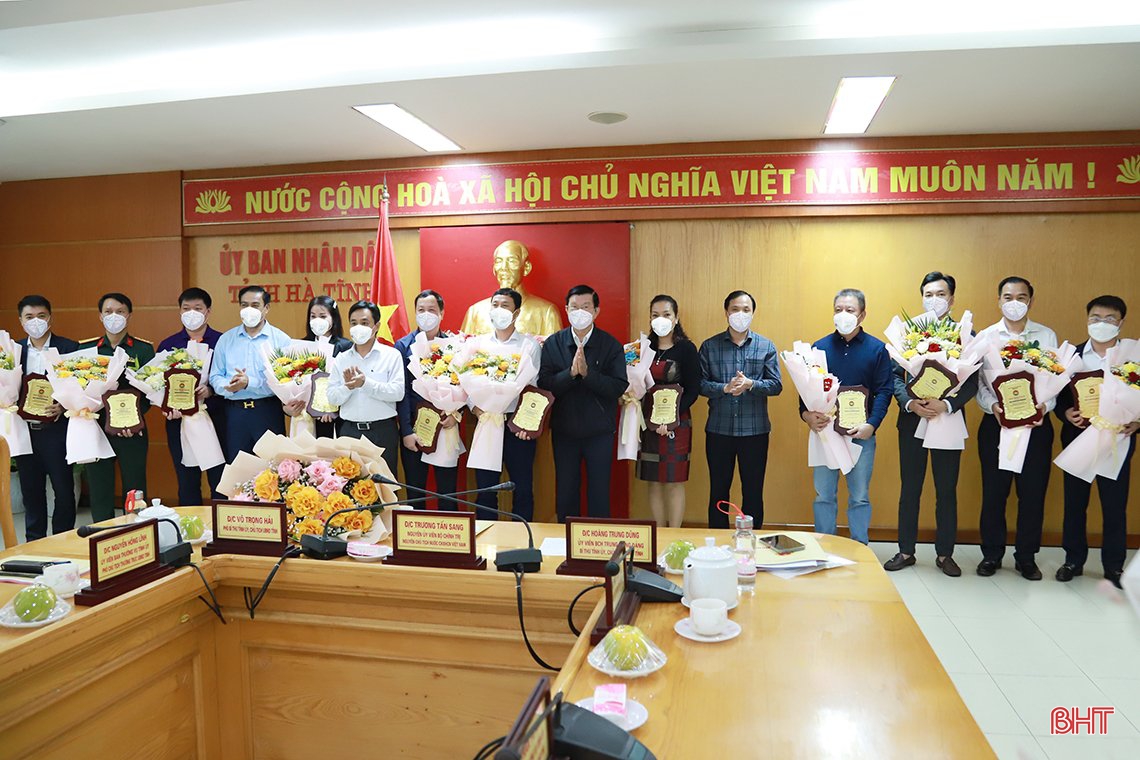 Kết nối để xây dựng nhiều hơn những mái nhà ấm tình dân, nghĩa Đảng