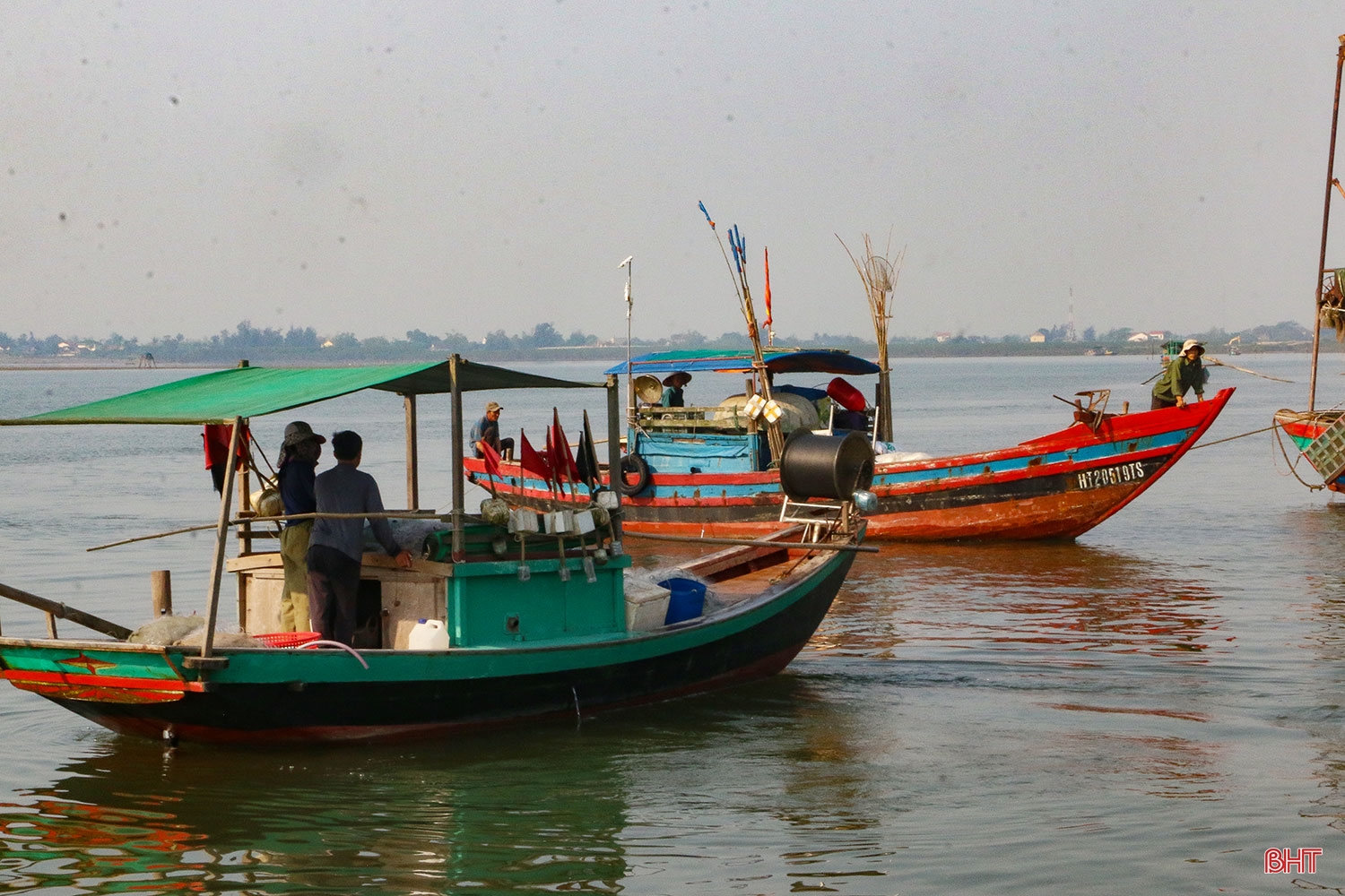 Những ngư dân yêu biển