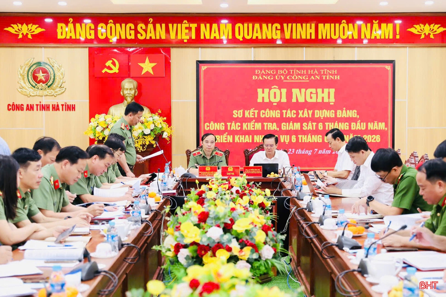 bqbht_br_dai-bieu-tham-du-hoi-nghi.jpg