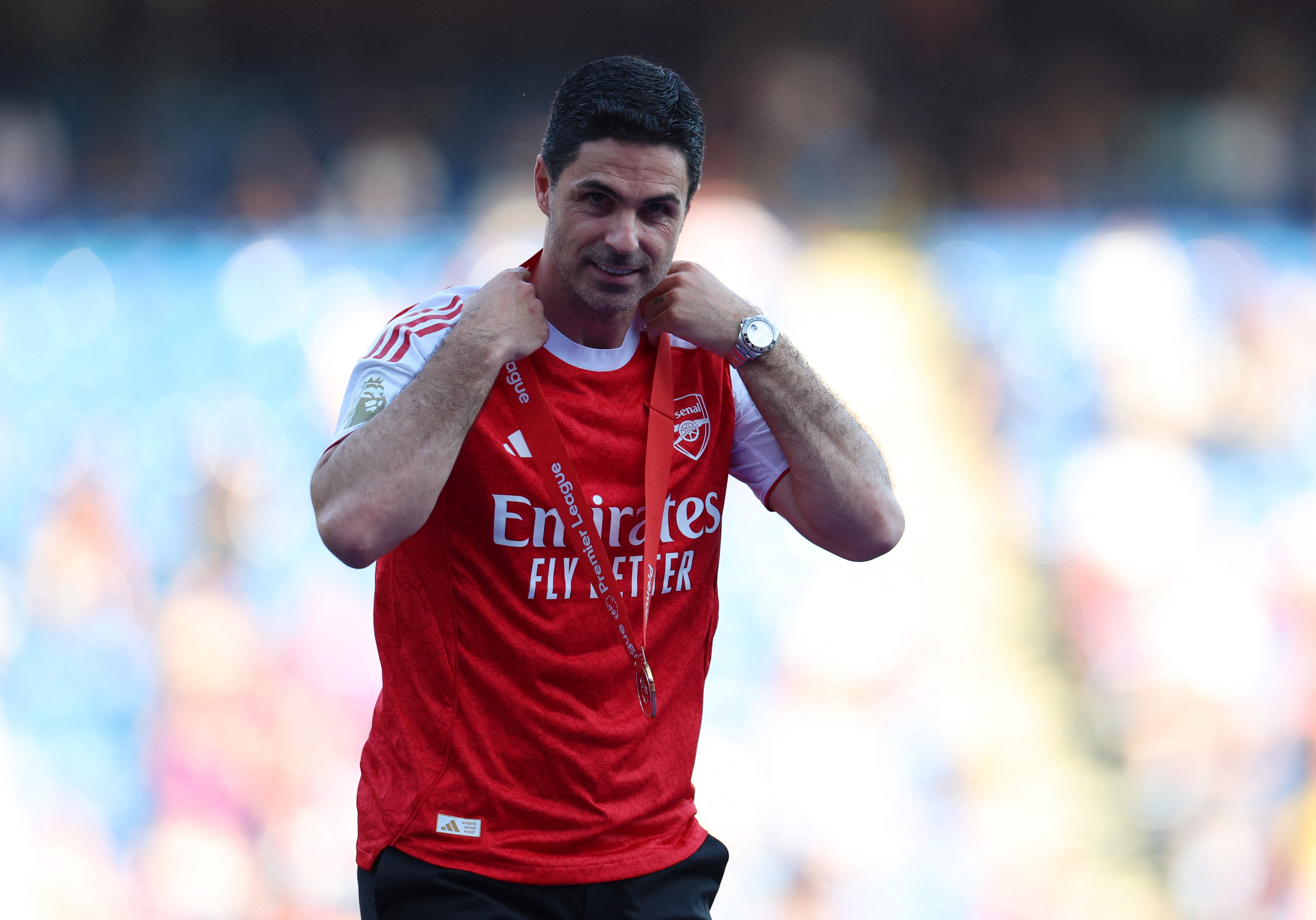 Với hàng thủ chắc chắn nhất giải đấu cùng hàng công ghi bàn tốt thứ hai, Arsenal không còn là tập thể "yếu bóng vía" như trước. Giờ đây, đội bóng Bắc London còn có cơ hội làm nên lịch sử với chức vô địch Champions League.