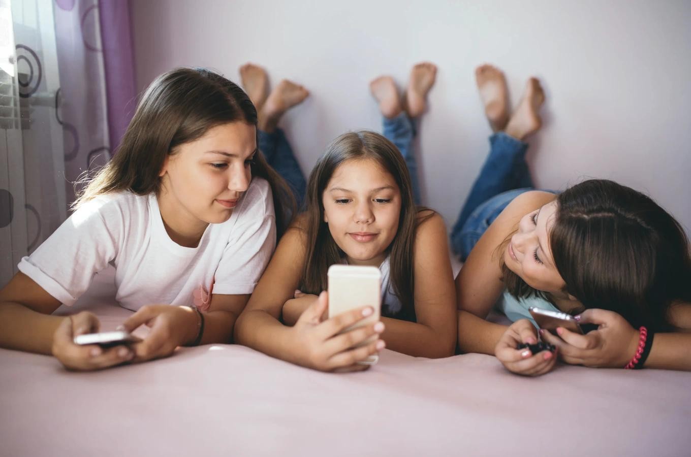 ban-social-media-3-1778827923293.jpg