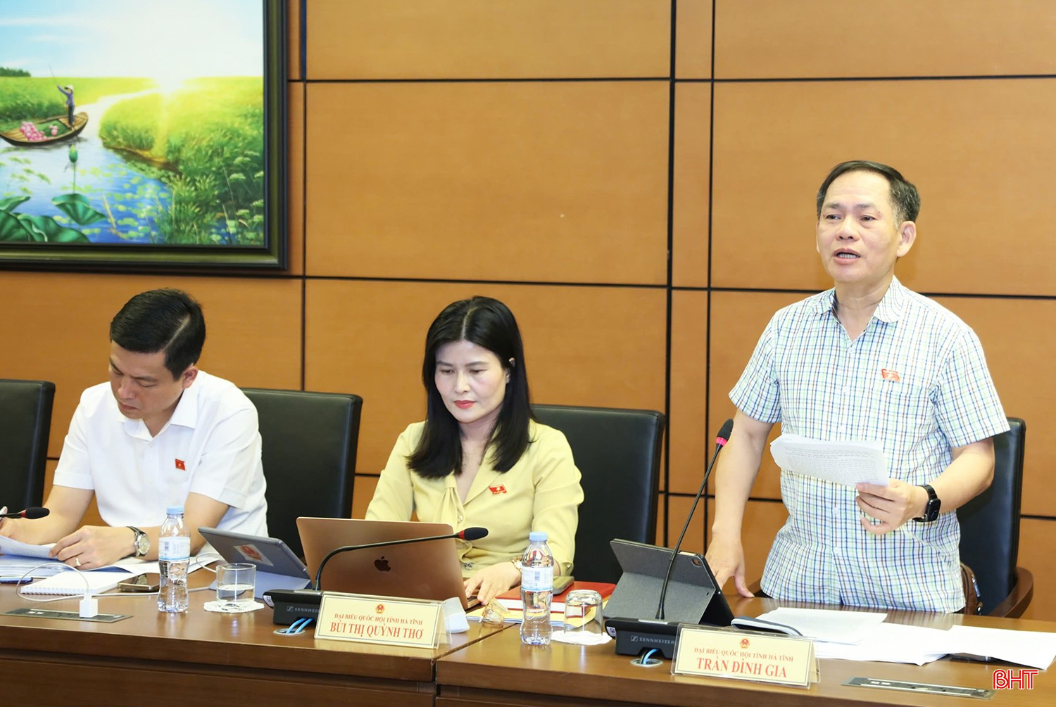 bqbht_br_sang094anh2trandinhgia.jpg