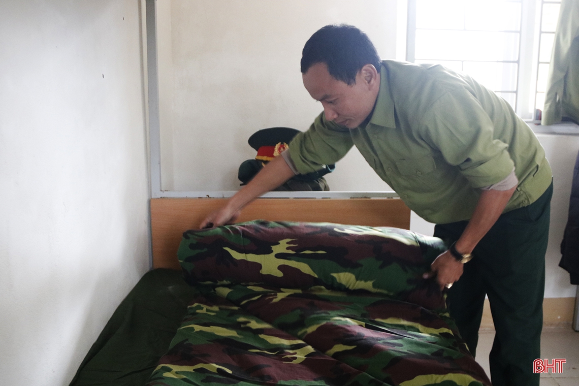 Những người giữ mùa xuân bình yên (bài 3): “Còn công dân cách ly, chúng tôi sẽ ở lại nơi này đón tết…”!